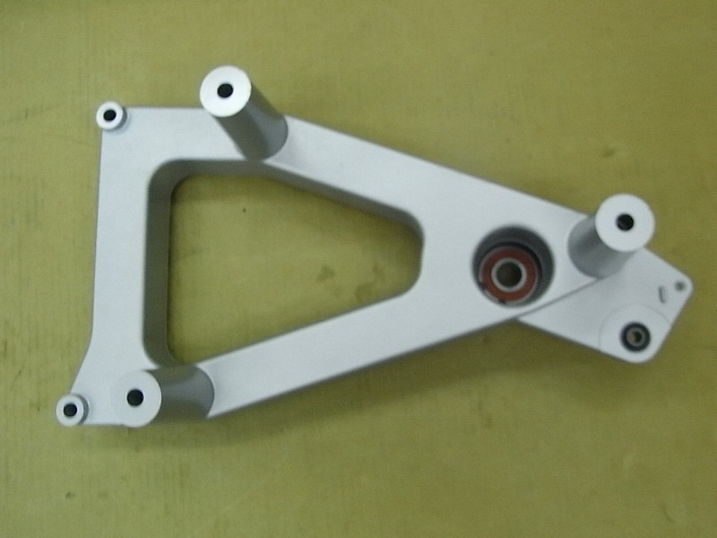 Маятник задней подвески