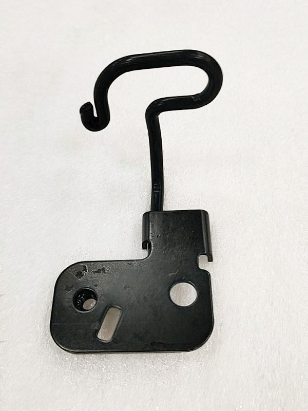 Крепление кабеля заднее правое в