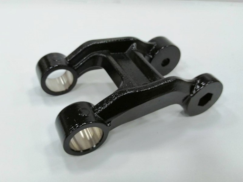 Рычаг задний