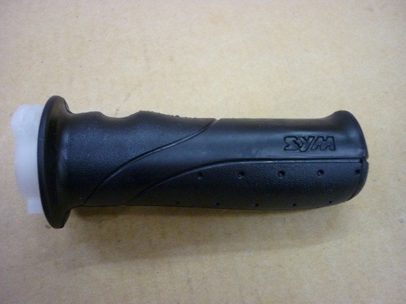 Рукоятка руля правая черный_BK-001U