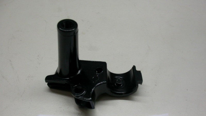 Кронштейн блока переключателей левый