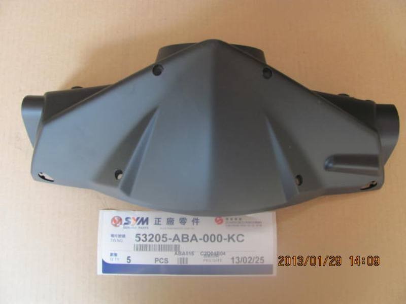 Облицовка руля передняя чёрный (BK-007U)