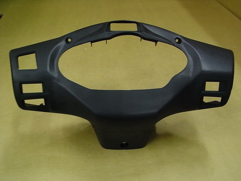 Облицовка руля задняя черный_BK-001U