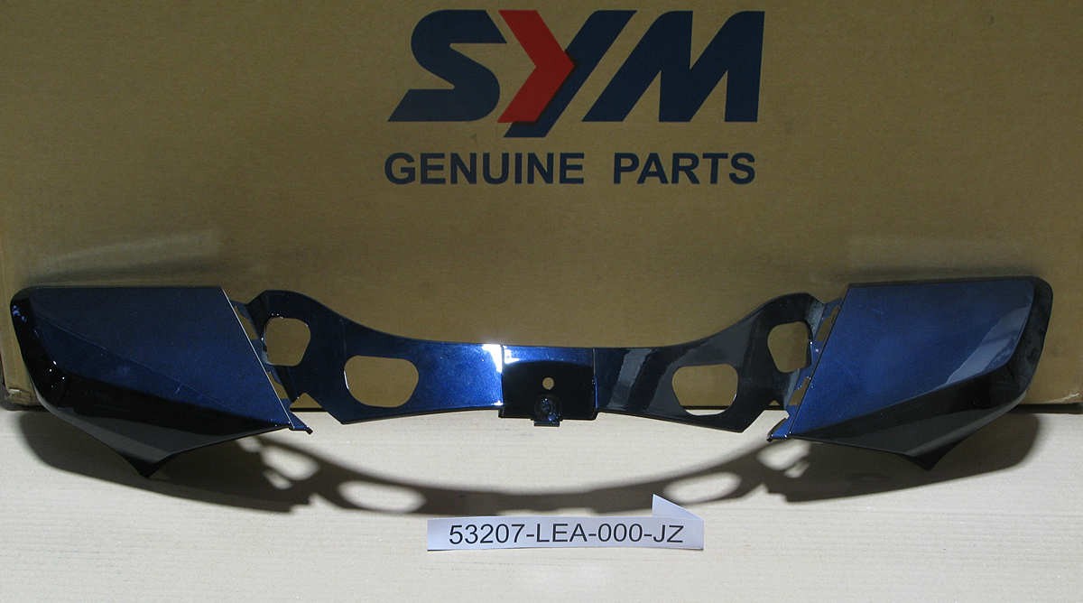 Облицовка руля передняя черный_BK-5395S-D