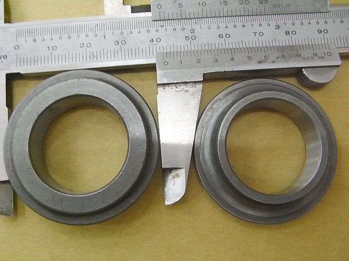 Конус подшипника рулевой колонки верхний