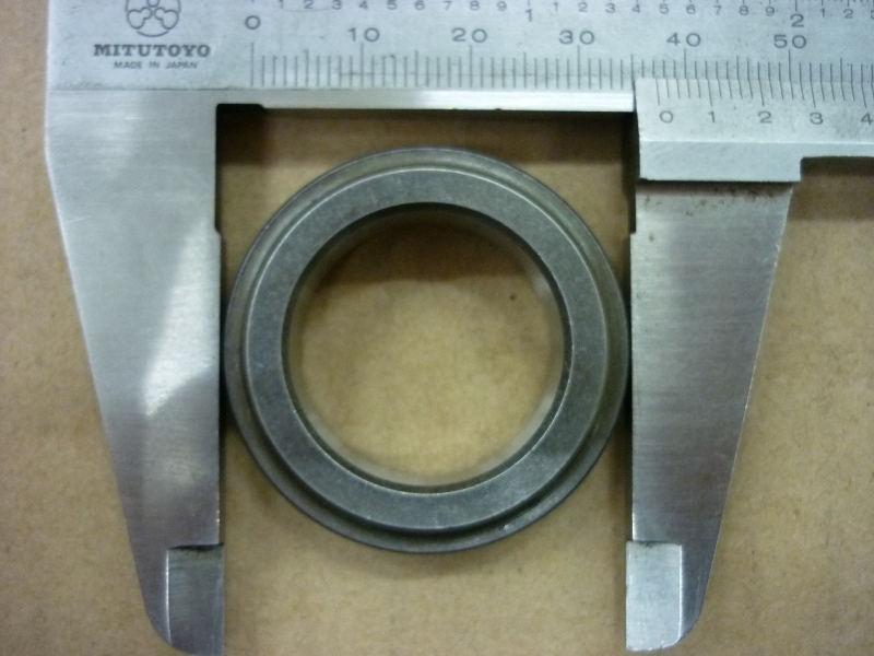 Конус подшипника рулевой колонки нижний