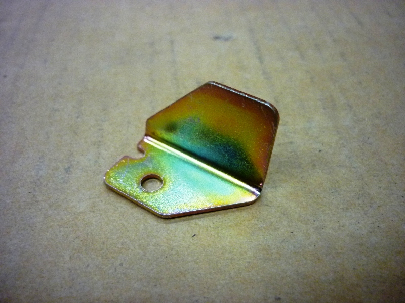 Кронштейн ограничителя левый