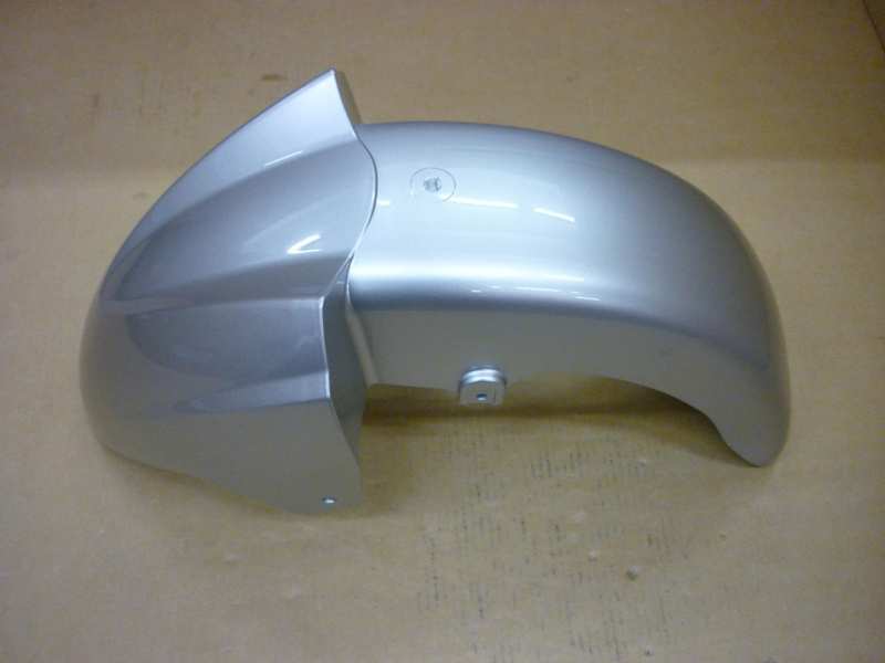 Крыло переднее