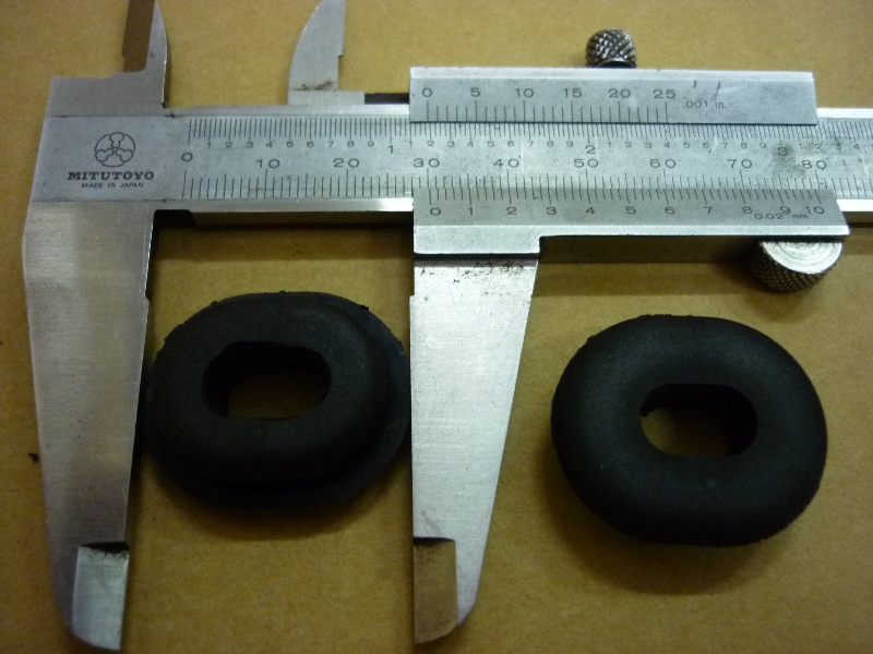 Втулка переднего крыла