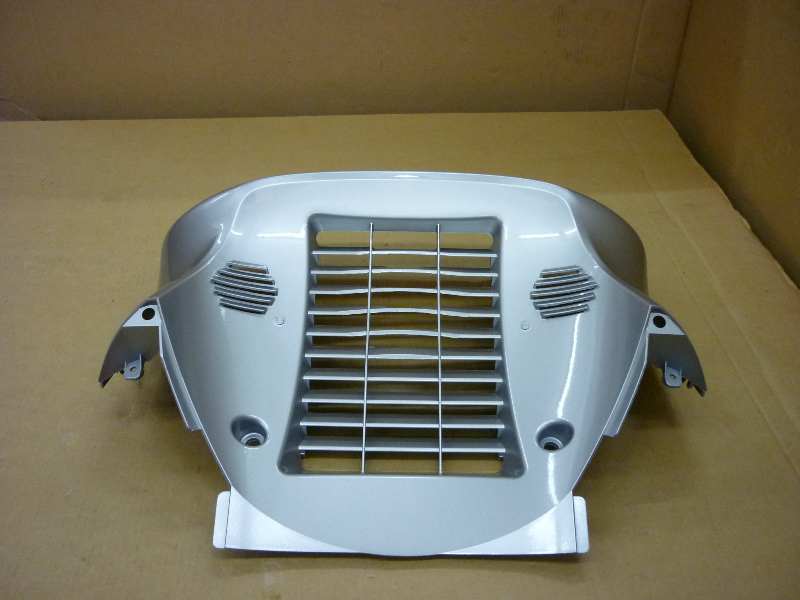 Облицовка передняя нижняя серебристый (S-7S)