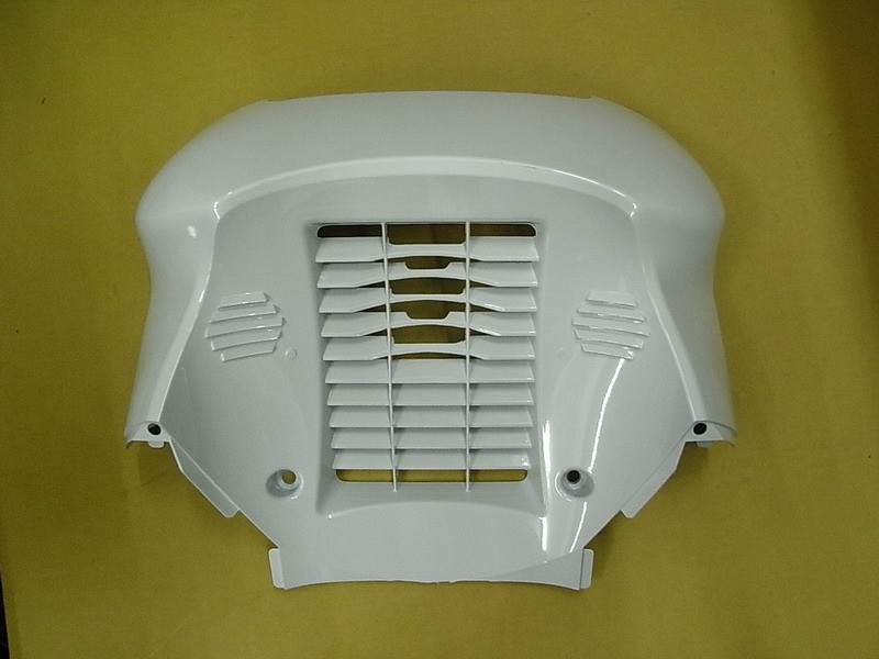 Облицовка передняя нижняя белый (WH-300P)