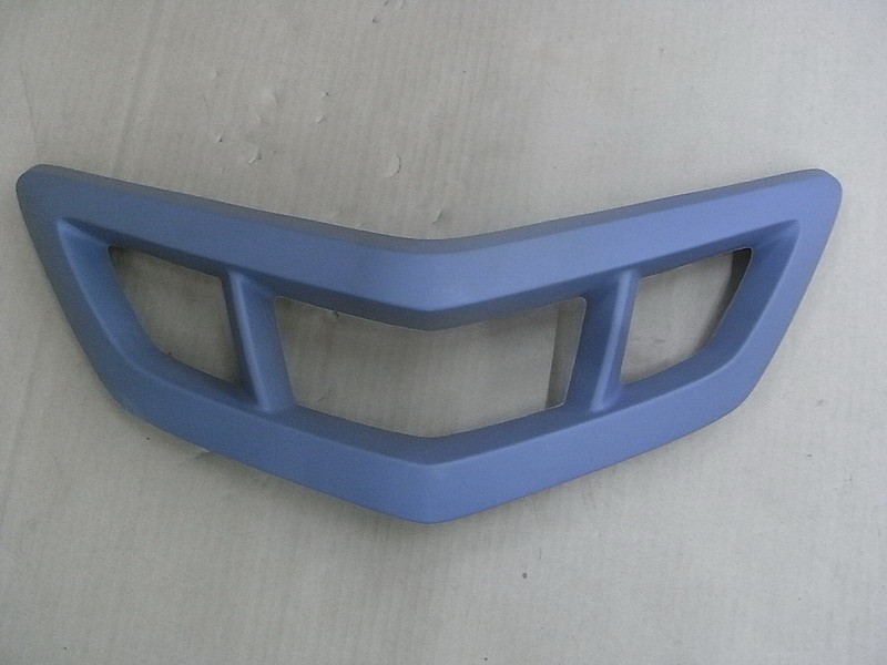 Облицовка передняя нижняя черный_BK-001U