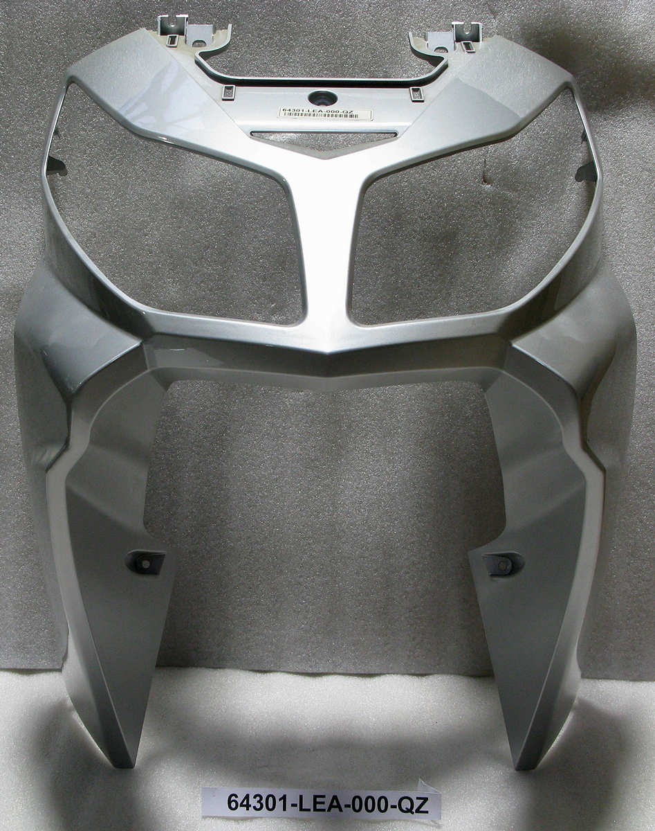 Облицовка передняя серебристый_S-421S-D