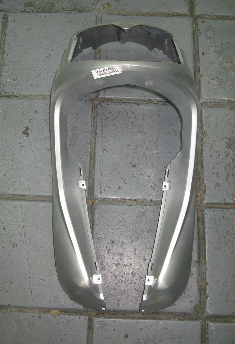 Облицовка передняя серебристый (S-880S)