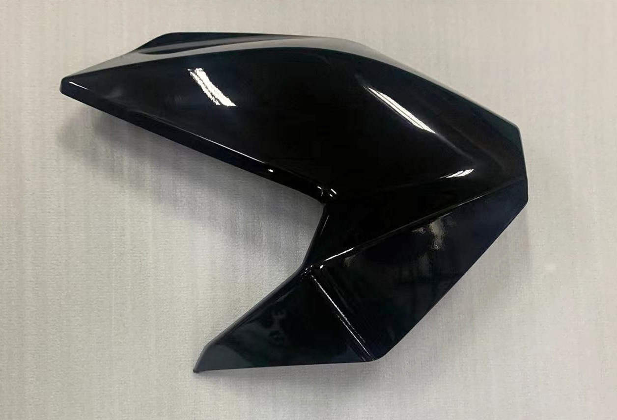 Облицовка передняя правая [BK-001C]