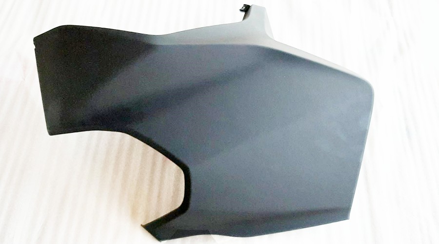 Облицовка передняя правая