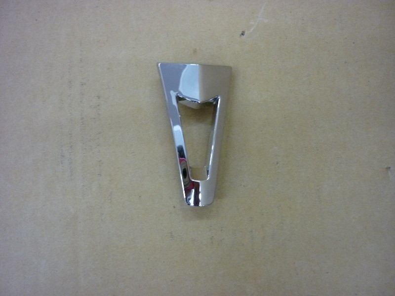 Накладка передняя декоративная