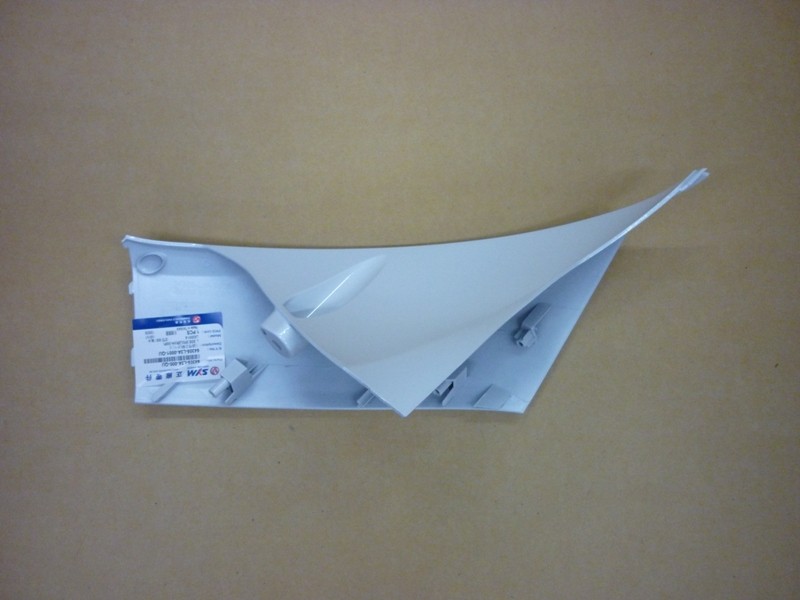 Спойлер передний правый белый_WH-300P