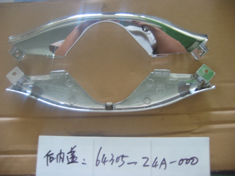 Задняя внутренняя декоративня крышка руля