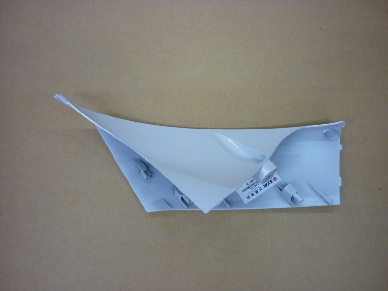 Спойлер передний левый белый_WH-300P