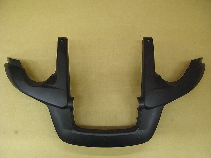 Накладка декоративная на бампер чёрный (BK-002U)