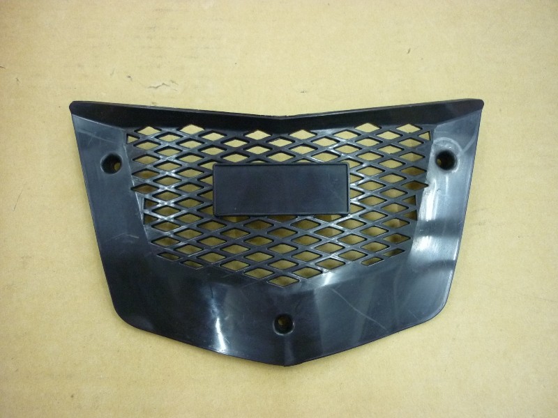 Облицовка радиатора передняя