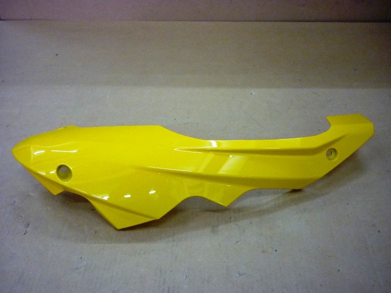 Облицовка нижняя правая желтый (Y-116C)