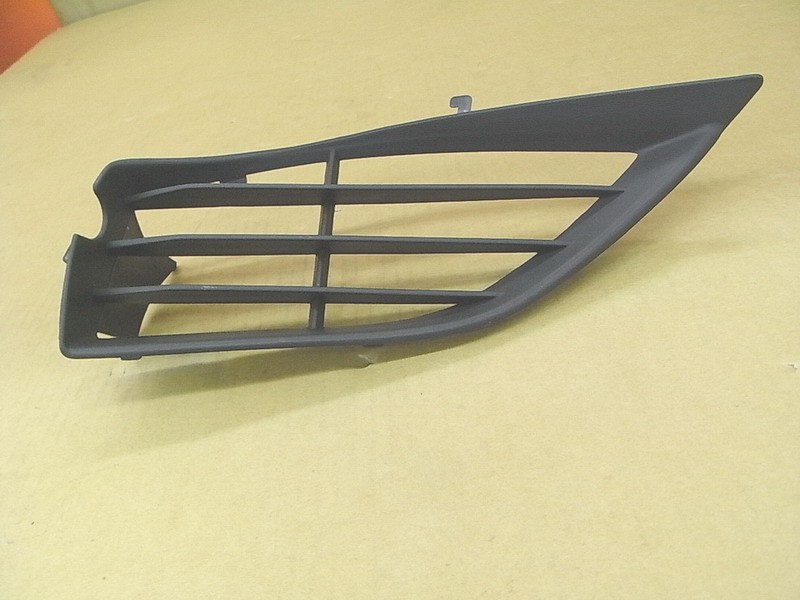 Решётка вентиляционная левая черный_BK-001U