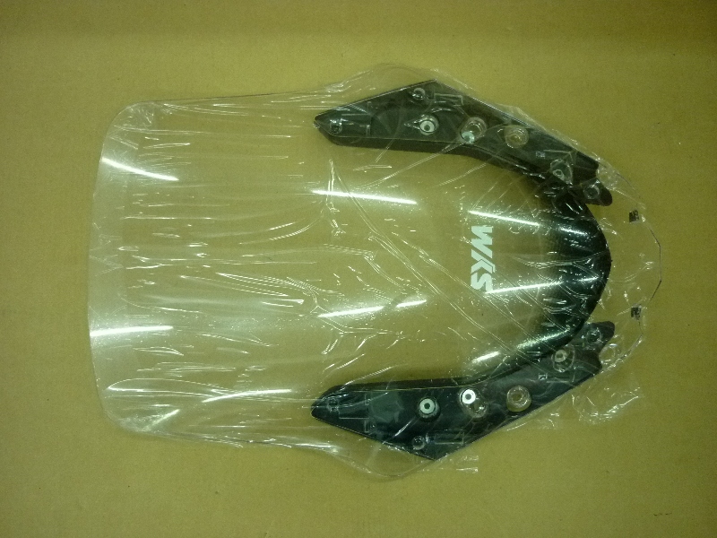 Стекло ветровое