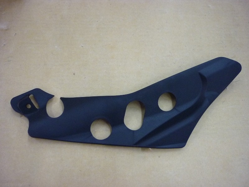 Облицовка ветрового стекла