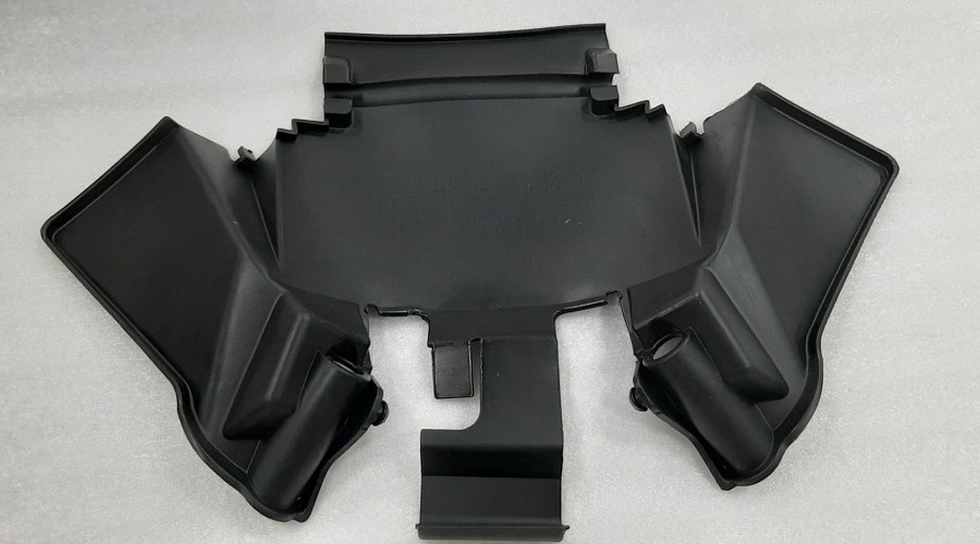 Крышка петли сидения правая