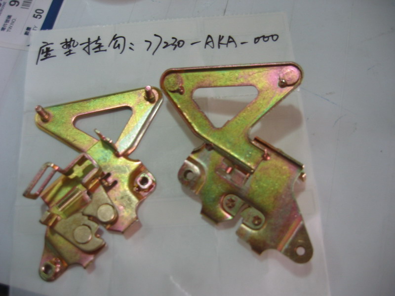 Замок сидения