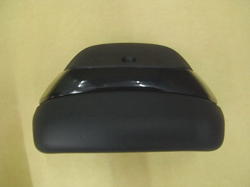 Упор сидения задний