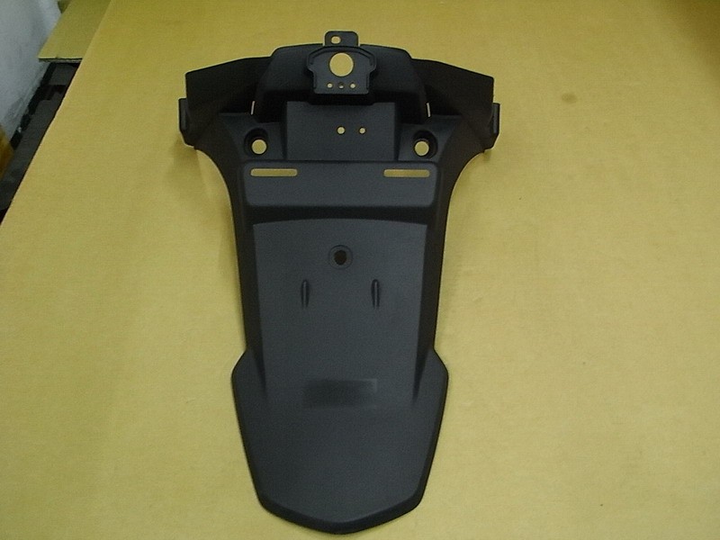 Крыло заднее черный_BK-001U