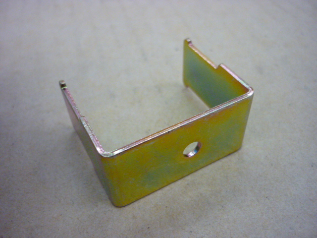 Кронштейн реле стартера