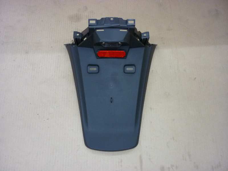 Крыло заднее