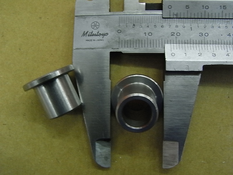 Втулка заднего бугеля