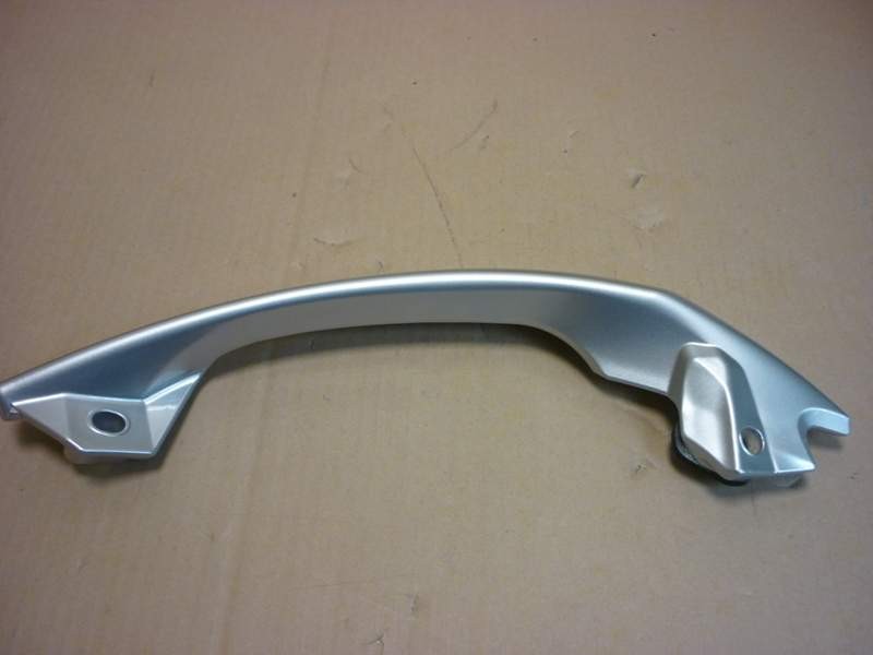 Поручень пассажира правый серебристый_S-7S