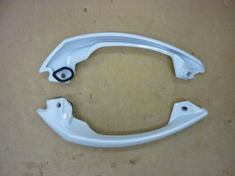 Поручень пассажира правый белый_WH-300P