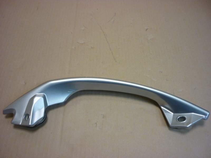 Поручень пассажира левый серебристый_S-7S