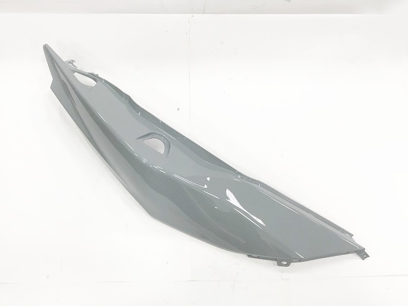 Облицовка задняя правая серый (GY-008C)