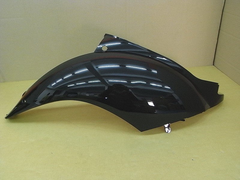 Облицовка задняя правая черный_BK-0406S