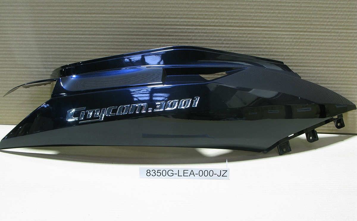 Облицовка задняя правая черный_BK-5395S-D