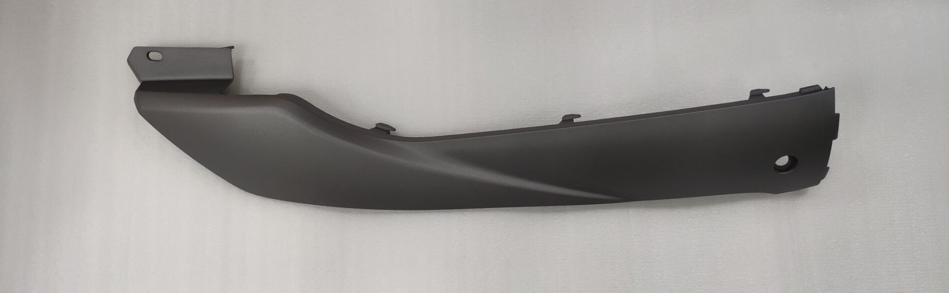 Облицовка боковая правая серый (GY-010U)