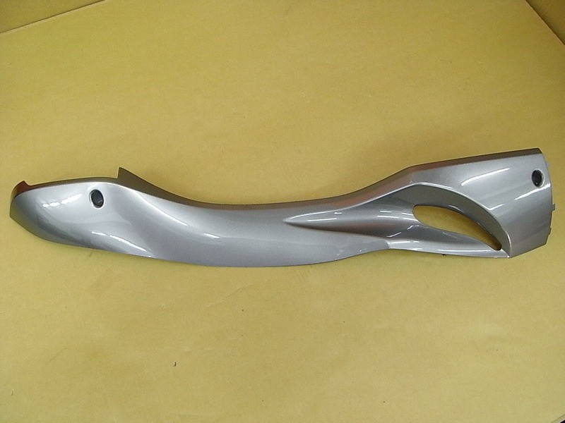 Облицовка боковая правая серый_GY-430S-D