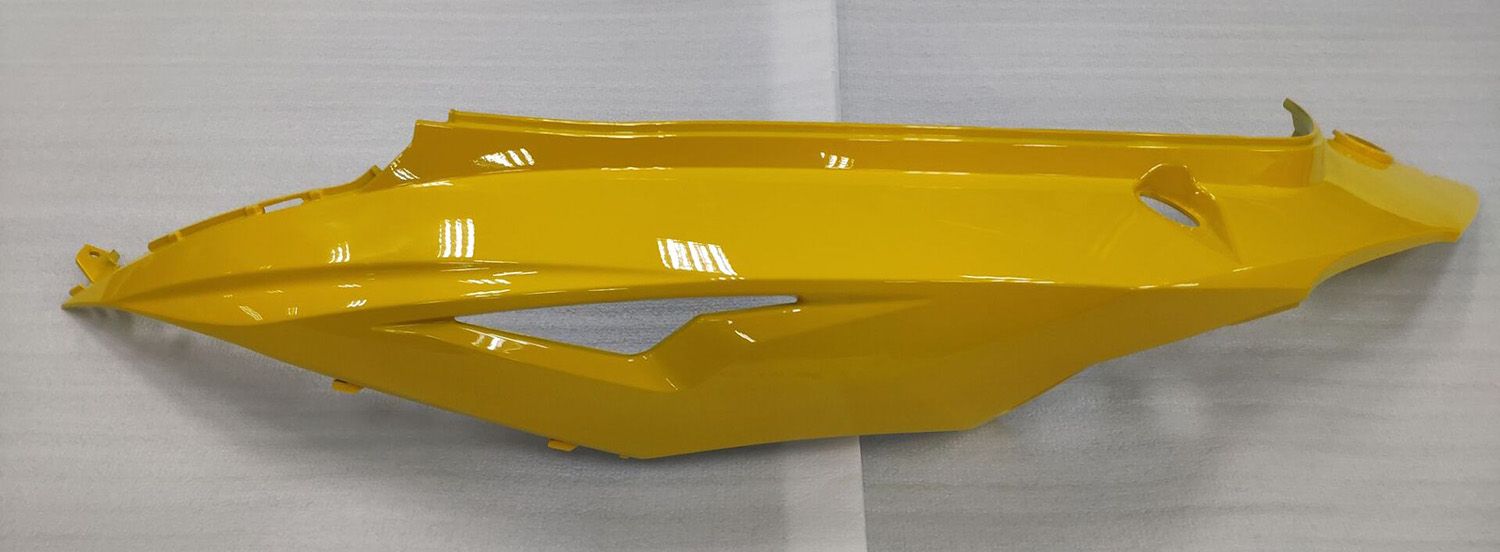 Облицовка задняя левая желтый (Y108C)