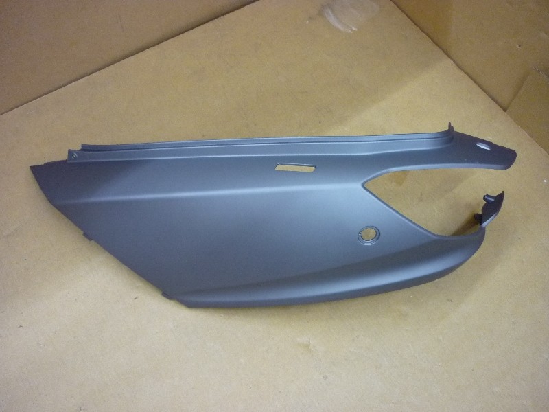 Облицовка задняя левая серый (GY-010U)