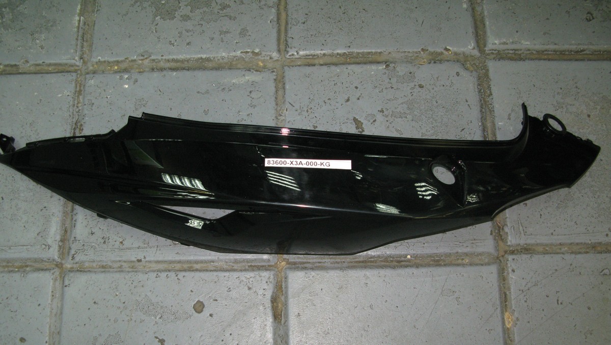 Облицовка задняя левая чёрный (BK5560)