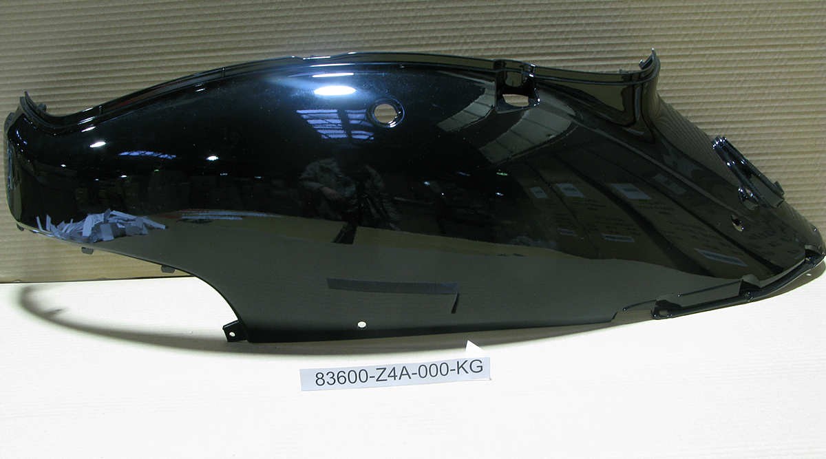 Облицовка задняя левая чёрный (BK5560)