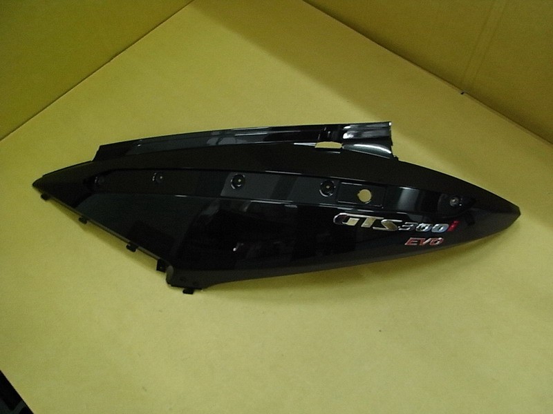 Облицовка задняя левая черный_BK-433S